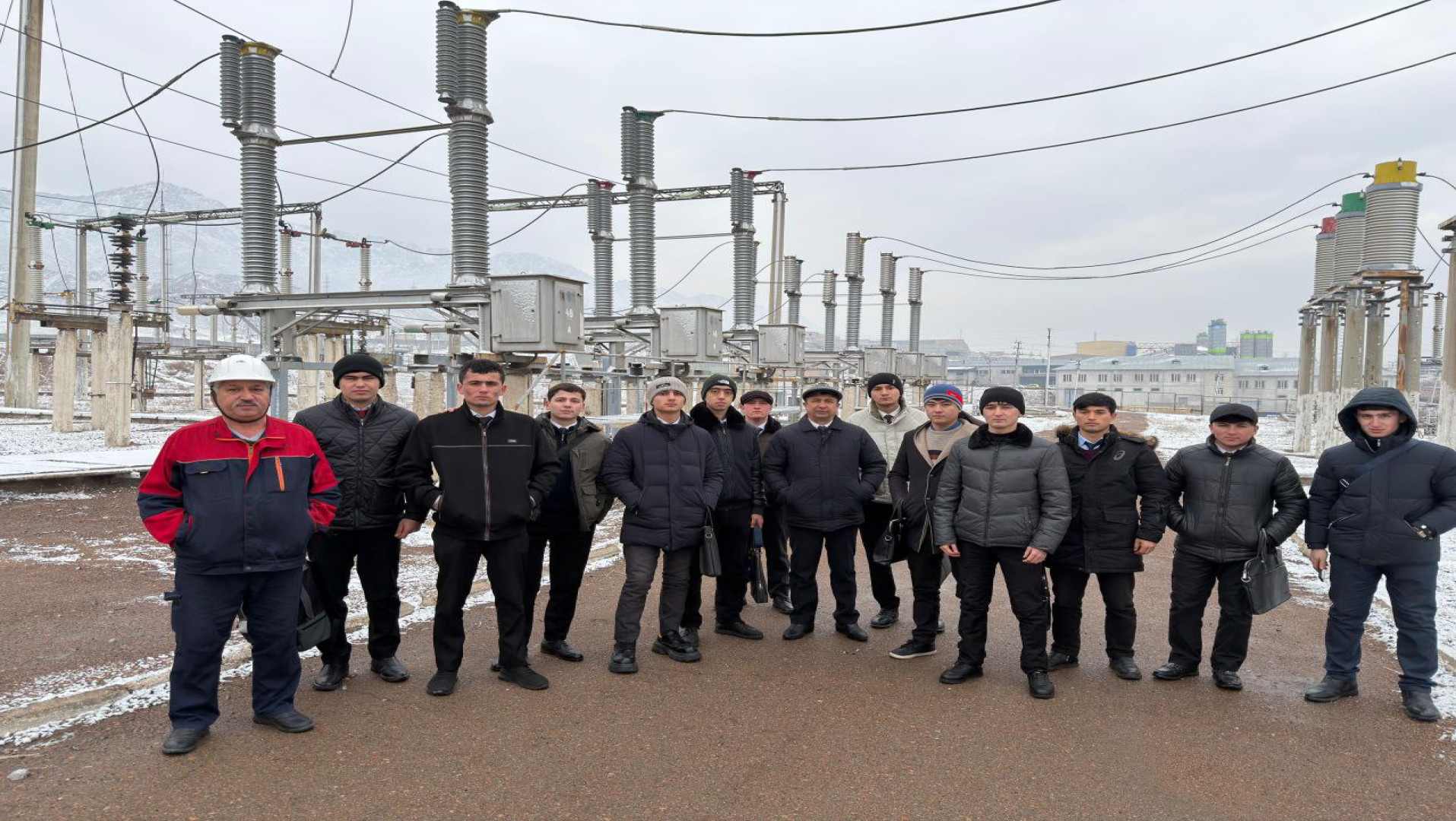 ДАРСИ ИСТЕҲСОЛӢ: ШИНОСОӢ БО СОХТИ ТАҚСИМОТИ ЗЕРИСТГОҲ