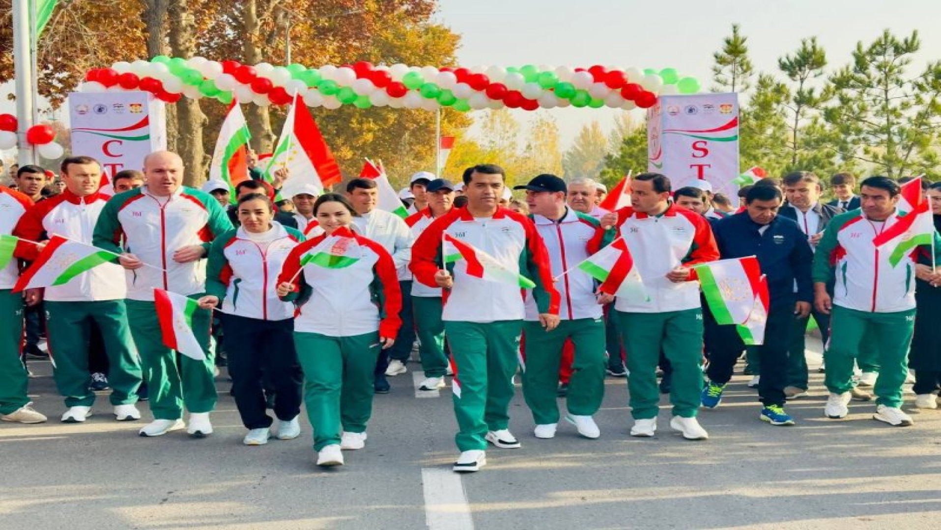 ПАРЧАМИ МИЛЛӢ — ОМИЛИ МУТТАҲИДСОЗИИ ҶОМЕА ВА ТАҲКИМИ АРЗИШҲОИ ДАВЛАТДОРӢ