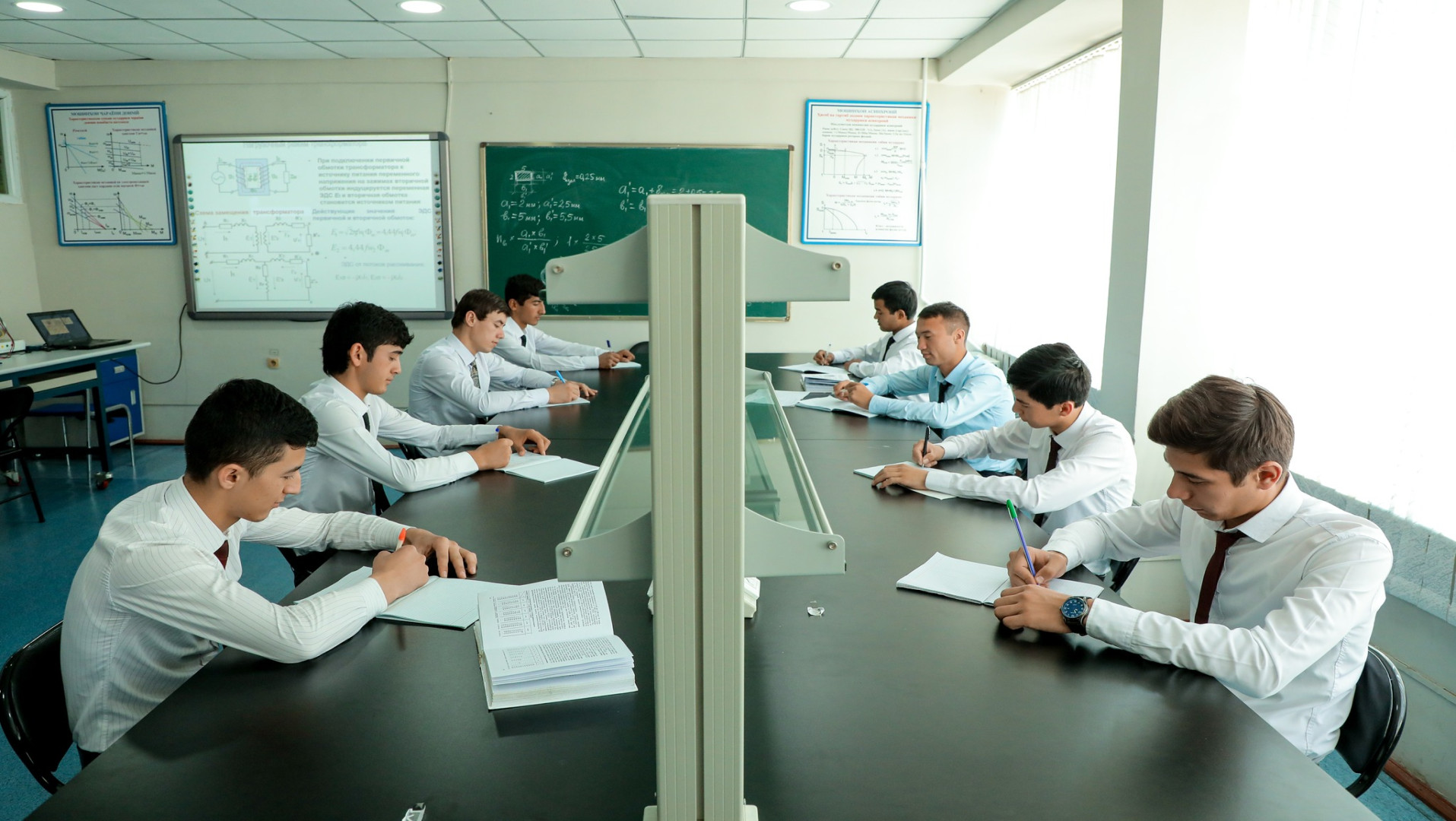 ДОНИШ, КАЛИДИ ПЕШРАФТ: ҶОРӢ НАМУДАНИ УСУЛҲОИ ПЕШРАФТАИ ТАЪЛИМ-ТАЛАБИ ЗАМОН