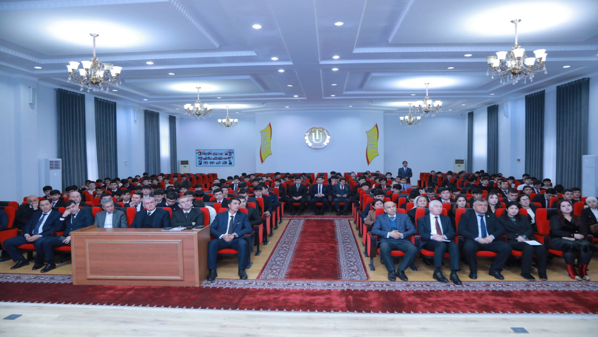 КОНФРОНС: “ТЕХНОЛОГИЯҲОИ МУОСИР ДАР ЭЛЕКТРОЭНЕРГЕТИКА ВА САНОАТ”