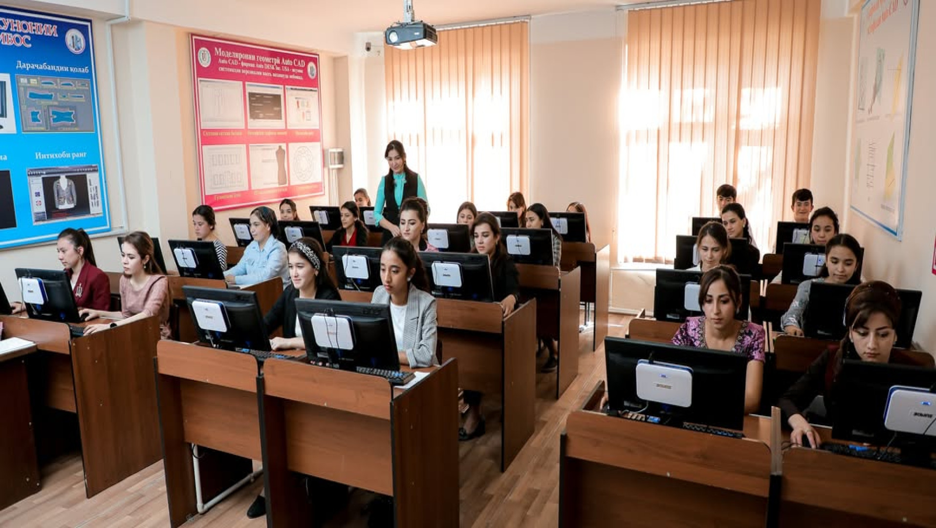 МАҚОМИ ОМӮЗГОР НИШОНДИҲАНДАИ САТҲИ  МАЪРИФАТИИ ҶОМЕА