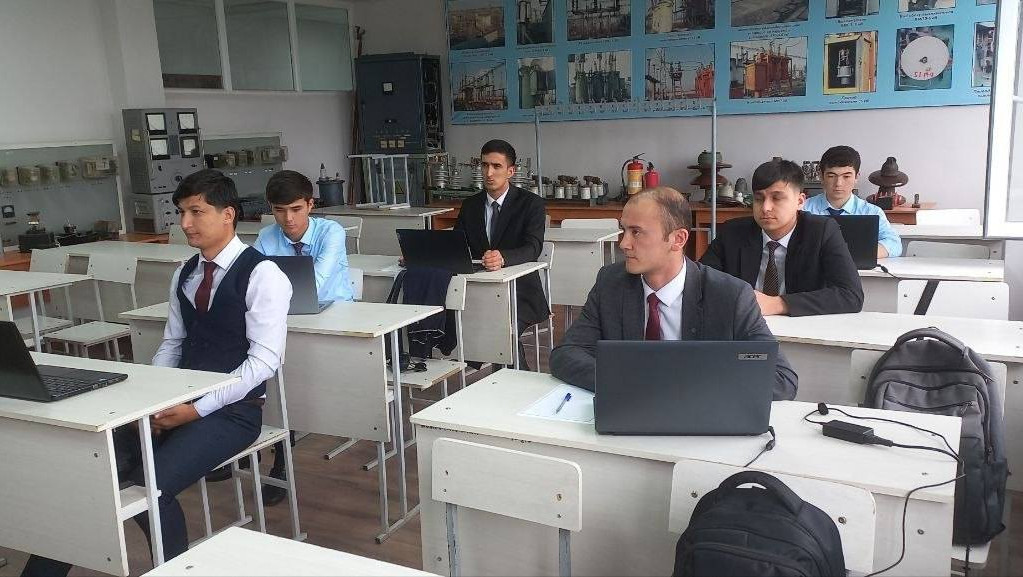 ИФТИХОРИ МО: МАҚОМИ АВВАЛИ ДОНИШҶӮИ ДОНИШКАДА ДАР ОЛИМПИАДАИ БАЙНАЛМИЛЛАЛИИ “ЭЛЕКТРОТЕХНИКА 2026”